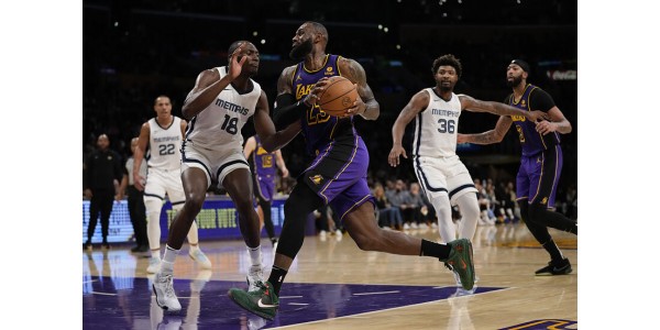 Los Angeles Lakers luottaa Los Angeles Clippersiin